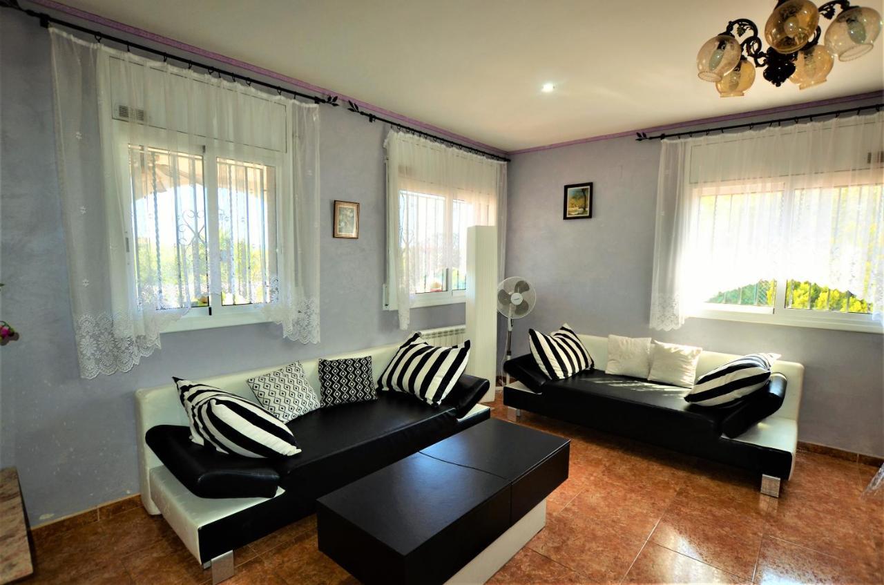 Villa Olombel Massanet De La Selva Luaran gambar